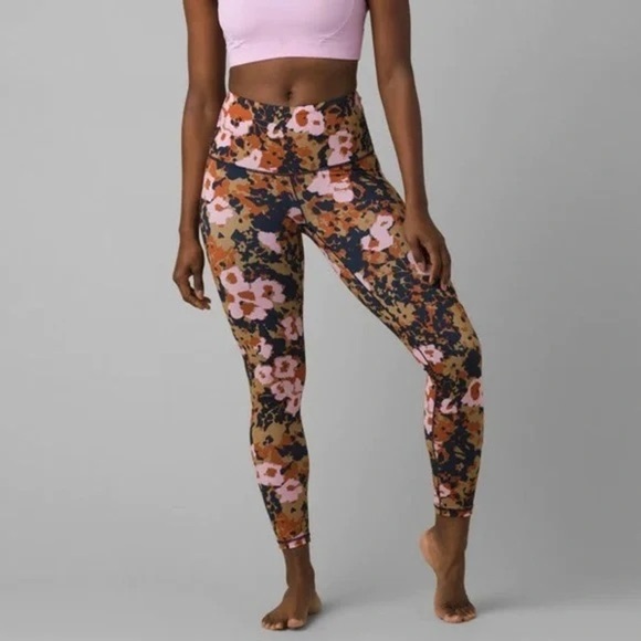 Prana Pants - NWT Title Nine PrAna Kimble Printed 7/8 legging